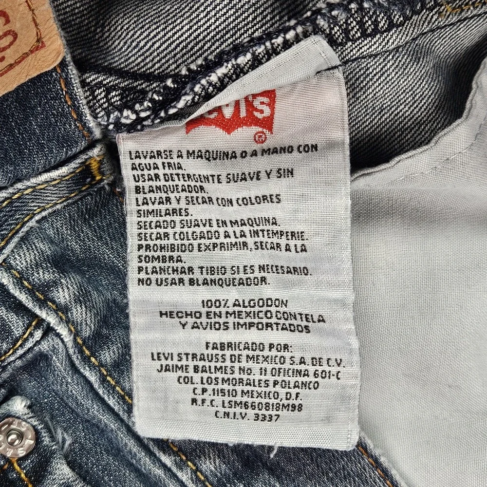Levi's 501 Original Fit Jeans Men's 34x31 Button Fly Vintage 2005 USA Blue